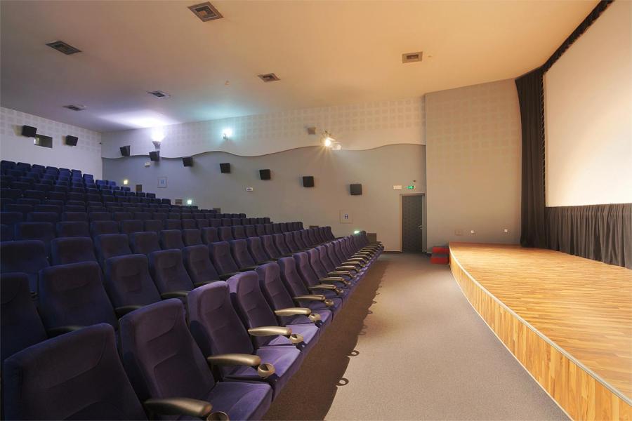 Hotel Turist Kraljevo Kinh doanh bức ảnh